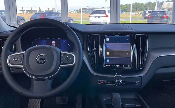 VOLVO XC60 - zdjęcie 3